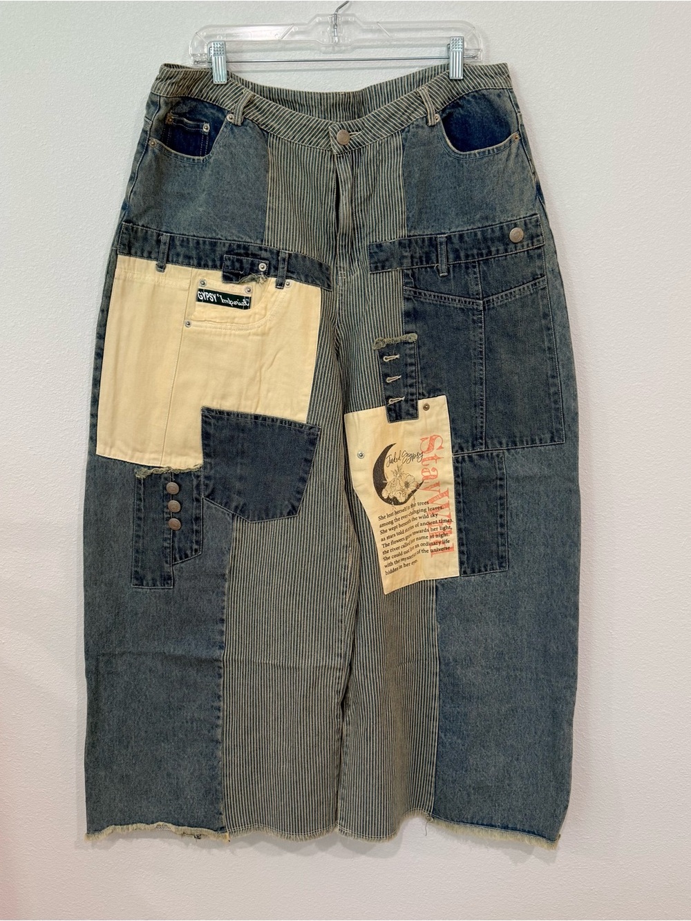 Patchwork Wide-Leg Jeans in Light Blue and Cream - Picture 12 of 14
